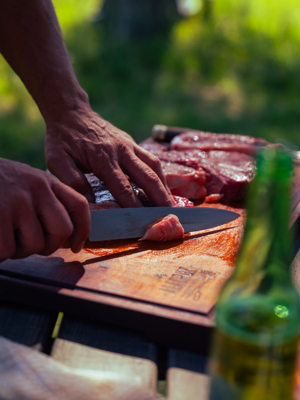 KNIVES & CHOPPING BOARDS